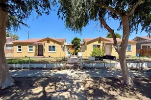 210 17th St, Bakersfield, CA 93301 - Photo 2