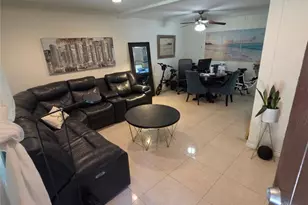 1010 W Macarthur Blvd, Santa Ana, CA 92707 - Photo 12