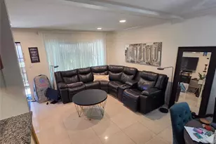 1010 W Macarthur Blvd, Santa Ana, CA 92707 - Photo 4