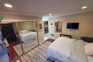 1010 W Macarthur Blvd, Santa Ana, CA 92707 - Photo 8