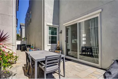 500 S Motif, Anaheim, CA 92805 - Photo 10