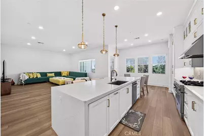 8896 Los Coyotes Court #410, Buena Park, CA 90621 - Photo 14