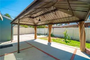 2746 Easy, Long Beach, CA 90810 - Photo 30