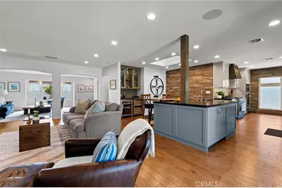 5581 E Lonna Linda Drive, Long Beach, CA 90815 - Photo 8