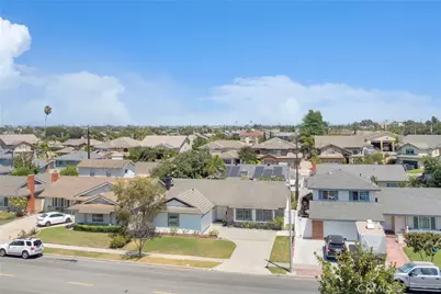 10462 Christopher St., Cypress, CA 90630 - Photo 2