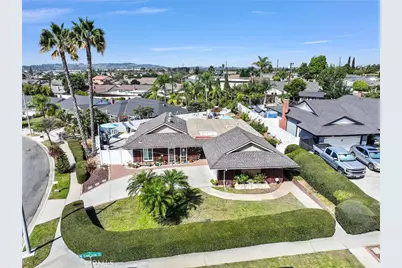 915 Carlson, Brea, CA 92821 - Photo 2