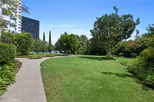 2160 Century Park, Los Angeles, CA 90067 - Photo 36