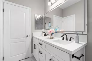 11409 Toscana Cir, Stanton, CA 90680 - Photo 38