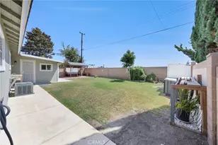 9692 Salisbury, Cypress, CA 90630 - Photo 38