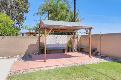 9692 Salisbury, Cypress, CA 90630 - Photo 40