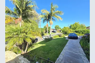 14 Palomino Lane, Rolling Hills Estates, CA 90274 - Photo 2