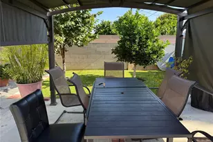 918 S Texella Ct, Anaheim, CA 92804 - Photo 16