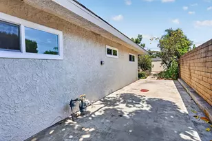 471 S Rosalind Dr, Orange, CA 92869 - Photo 38