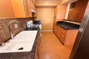 2360 W Greenacre Ave, Anaheim, CA 92801 - Photo 8