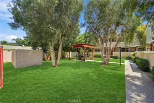 1665 E 68th, Long Beach, CA 90805 - Photo 32