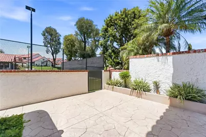 1409 Arch Lane, Huntington Beach, CA 92648 - Photo 24