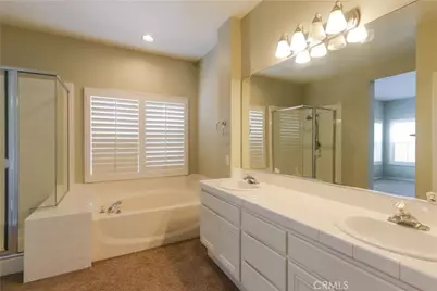 24417 Corte Sanino, Murrieta, CA 92562 - Photo 20