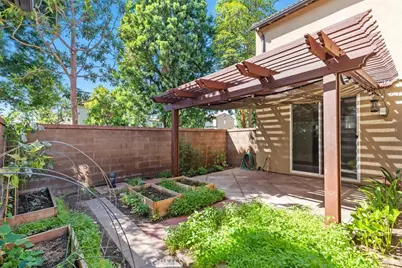 60 Avondale, Irvine, CA 92602 - Photo 18
