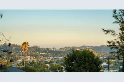 6205 Vidette, Los Angeles, CA 90042 - Photo 58