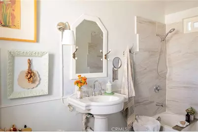 6205 Vidette, Los Angeles, CA 90042 - Photo 32
