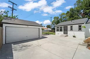 941 E Ridgewood, Long Beach, CA 90807 - Photo 22