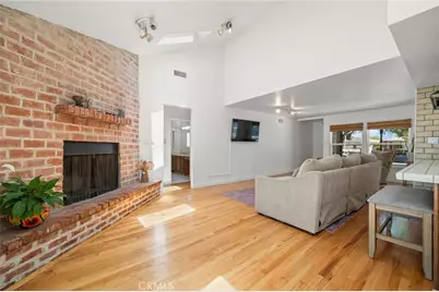941 E Ridgewood, Long Beach, CA 90807 - Photo 4