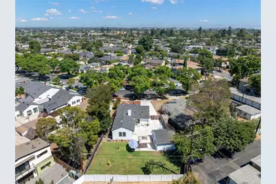 941 E Ridgewood, Long Beach, CA 90807 - Photo 28