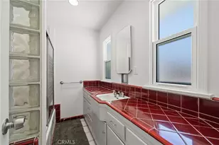 941 E Ridgewood, Long Beach, CA 90807 - Photo 18