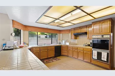 18675 Valley, Villa Park, CA 92861 - Photo 32