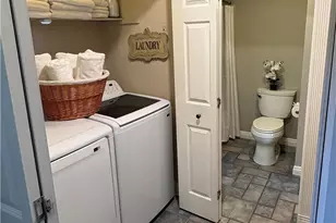700 E Lake, Orange, CA 92866 - Photo 18