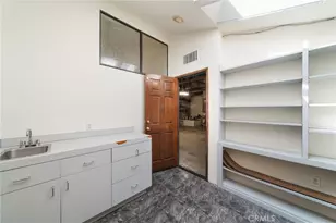 26920 Garret, Calabasas, CA 91301 - Photo 42