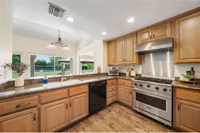 26920 Garret, Calabasas, CA 91301 - Photo 42