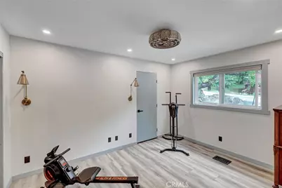 30396 Live Oak Drive, Running Springs, CA 92382 - Photo 14