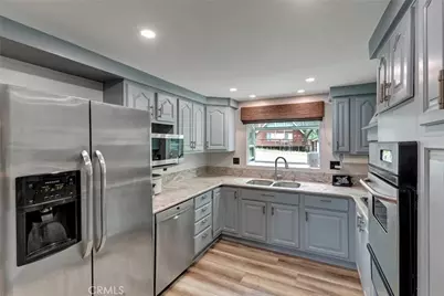 30396 Live Oak Drive, Running Springs, CA 92382 - Photo 6