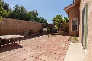 7497 Star Pine Cir, Highland, CA 92346 - Photo 38