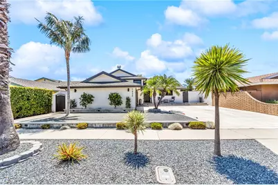 7920 E Tarma Street, Long Beach, CA 90808 - Photo 2
