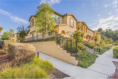 340 S Auburn Heights, Anaheim, CA 92807 - Photo 2