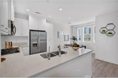 340 S Auburn Heights, Anaheim, CA 92807 - Photo 14
