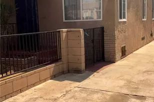 522 Simmons, Los Angeles, CA 90022 - Photo 2