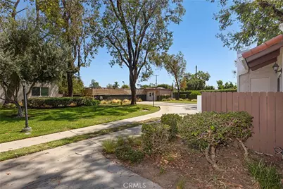 17572 Vandenberg Lane #01, Tustin, CA 92780 - Photo 20