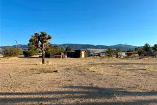 292 Lindero Rd, Pinon Hills, CA 92372 - Photo 16