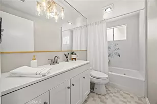 201 Barcelona, Fullerton, CA 92835 - Photo 32
