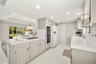 201 Barcelona, Fullerton, CA 92835 - Photo 16