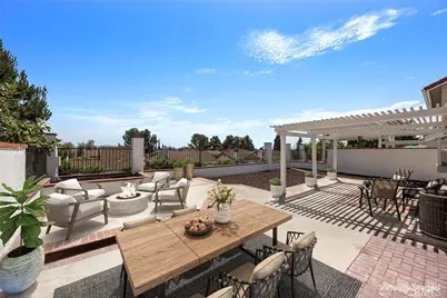 21470 Via La Naranja, Yorba Linda, CA 92886 - Photo 32