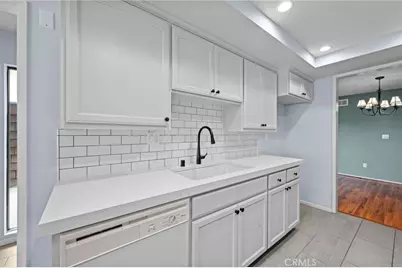 3663 Country Club Drive #E, Long Beach, CA 90807 - Photo 10