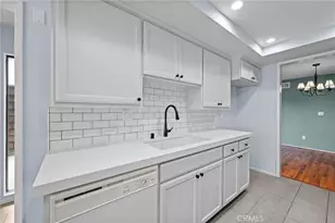 3663 Country Club Dr, Long Beach, CA 90807 - Photo 10
