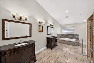 18075 Mariner, Victorville, CA 92395 - Photo 38