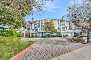 4260 Via Arbolada, Los Angeles, CA 90042 - Photo 34