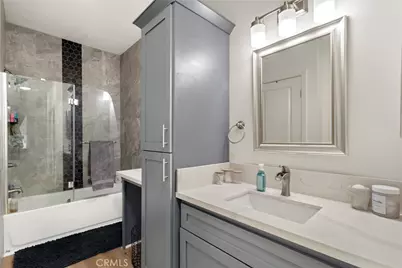 2504 W Macarthur Boulevard #I, Santa Ana, CA 92704 - Photo 12