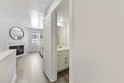 917 Euclid Avenue, Long Beach, CA 90804 - Photo 24